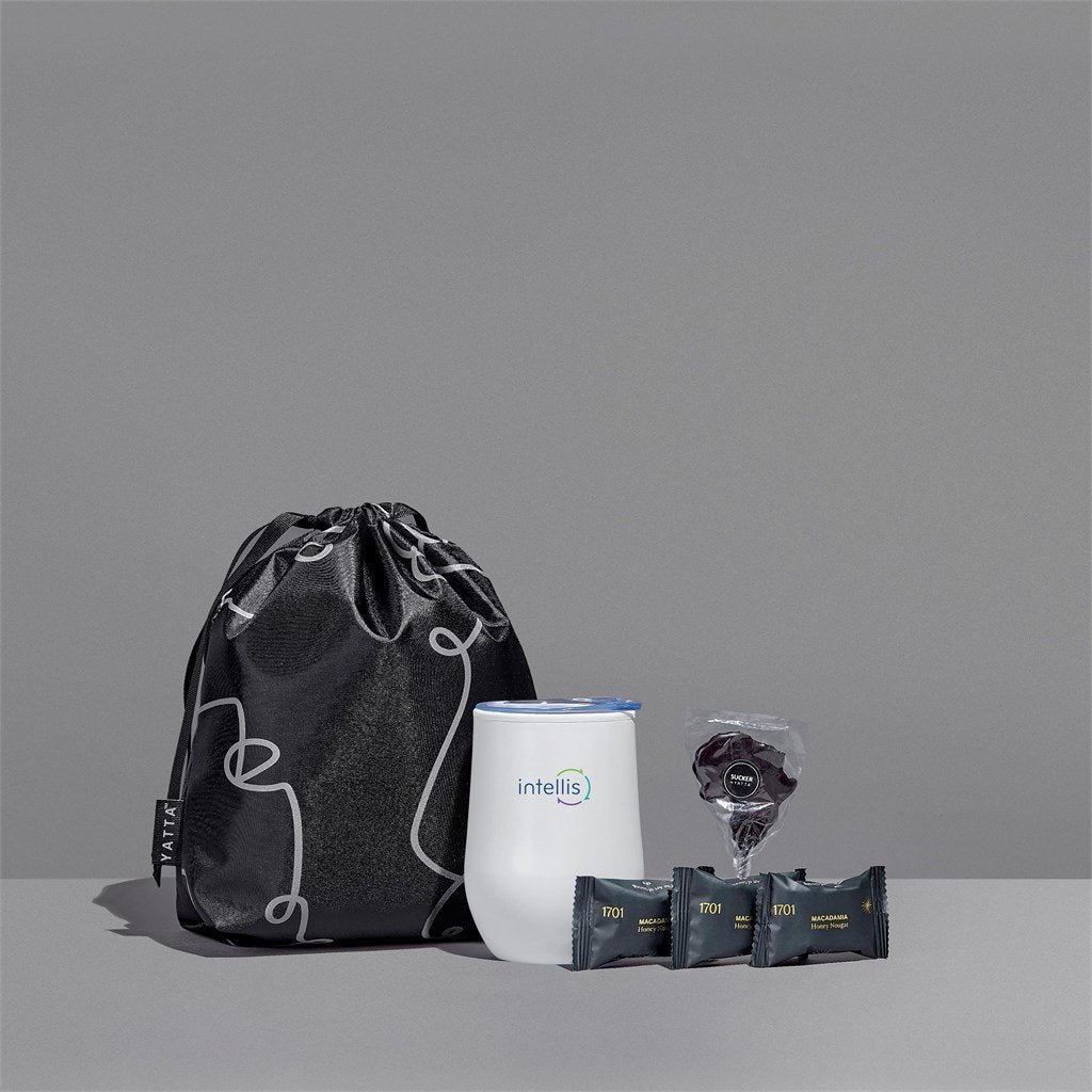 Yatta Snug Surprise Hamper - Image 5