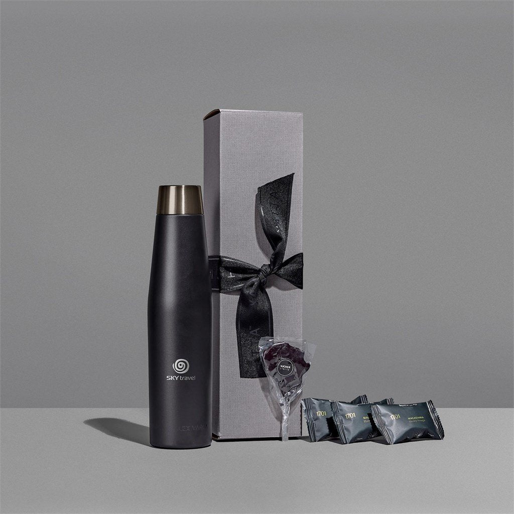Yatta Subtly Stylish Hamper - Image 3
