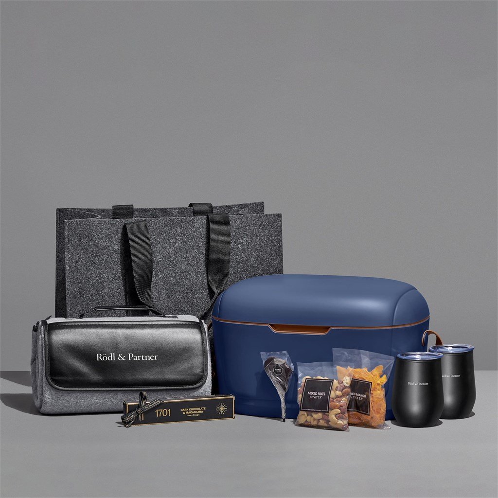 Yatta Lavish Leisure Hamper - Image 5