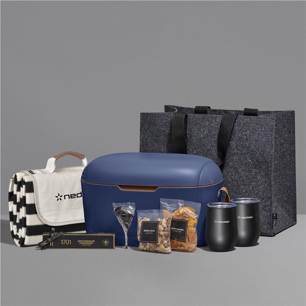 Yatta Outdoor Indulgence Hamper - Image 6