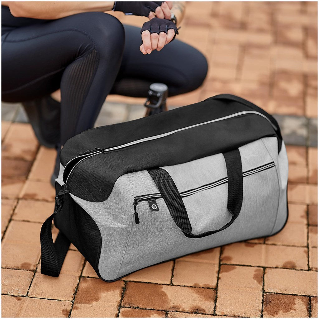 Slazenger Trent Sports Bag - Image 5